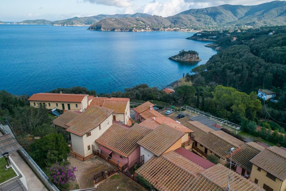 La Paolina Vista Mare E Natura Marciana Marina  Eksteriør bilde